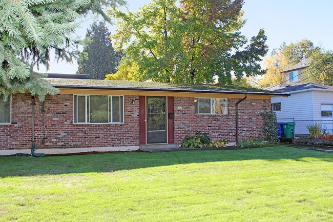 Photo - 4110-4116 N Willis Blvd Unit 4116