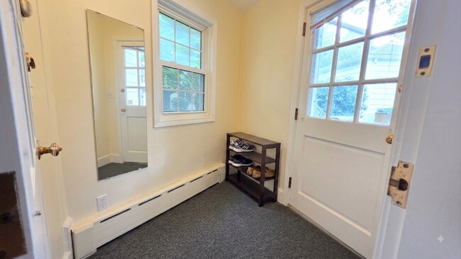 6 Woodcliff Rd