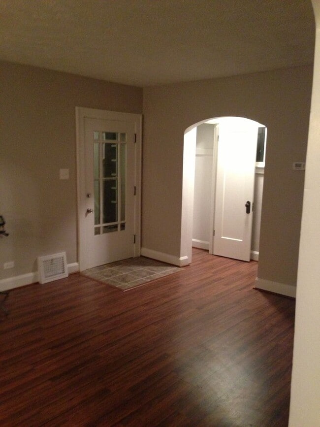 Photo - Large 4BR Plain Local Home for Rent