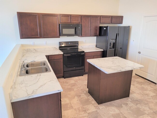 Photo - 7525 Forest Meadows Ave