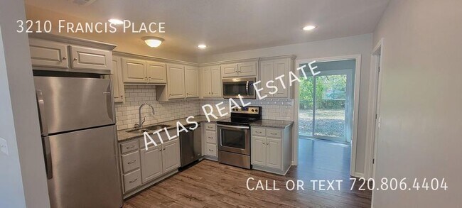 Photo - Remodeled 4 bedroom minutes from the KU ca...