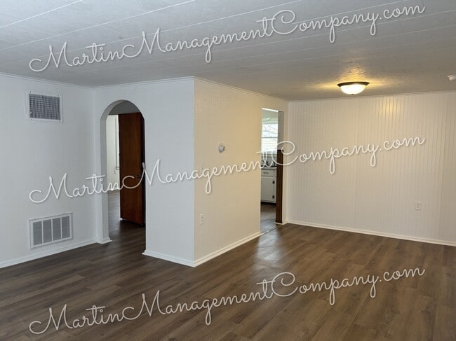 Photo - 1844 S Beacon Ave