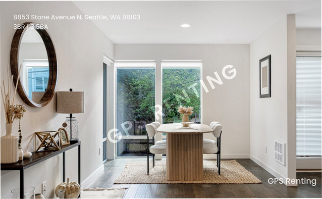 Photo - 8853 Stone Ave N