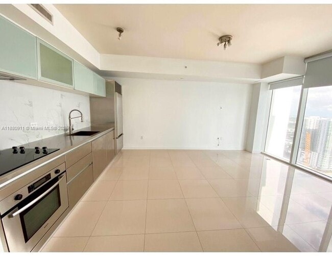 Building Photo - 1040 Biscayne Blvd Unit 3605 Rental
