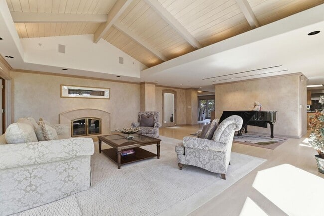 Photo - 3187 Alexis Dr