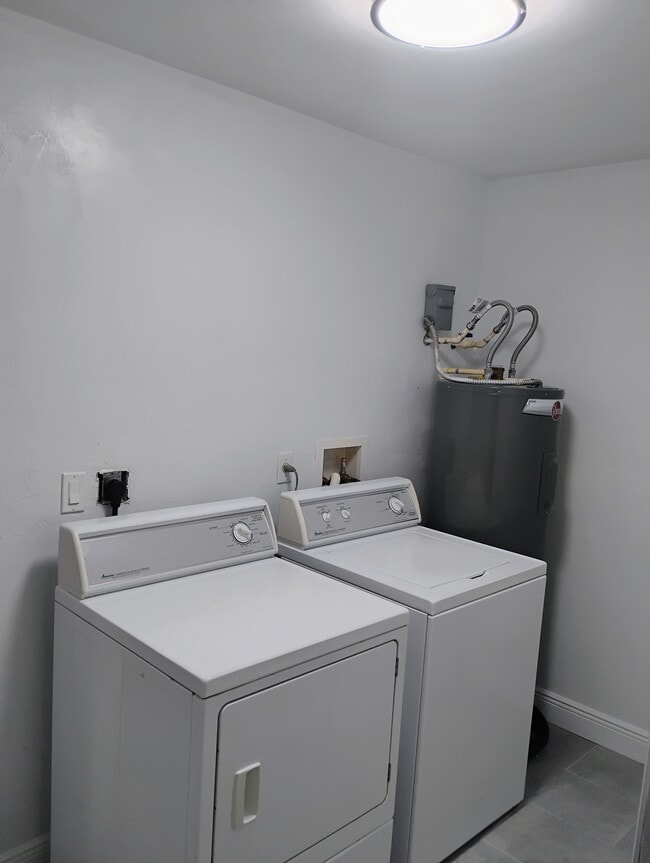 Building Photo - 512 Fulton St