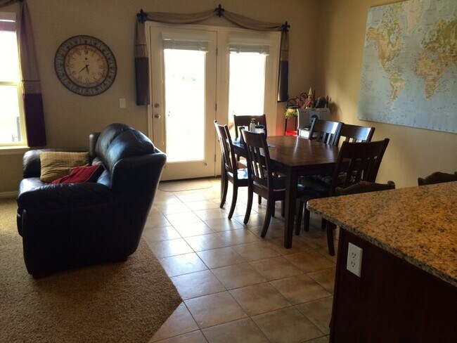 Photo - 825 Jordan Oaks Ct
