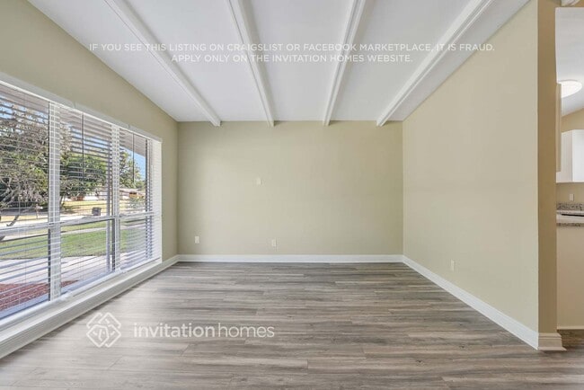 Photo - 5218 Grandview Dr