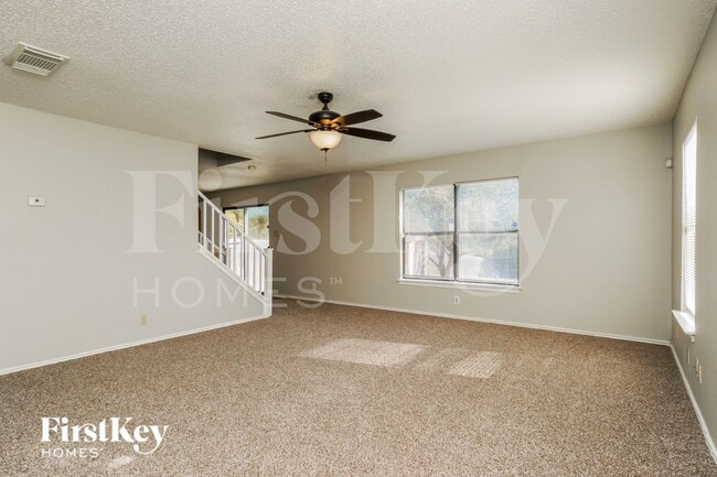 6106 Encanto Point Dr