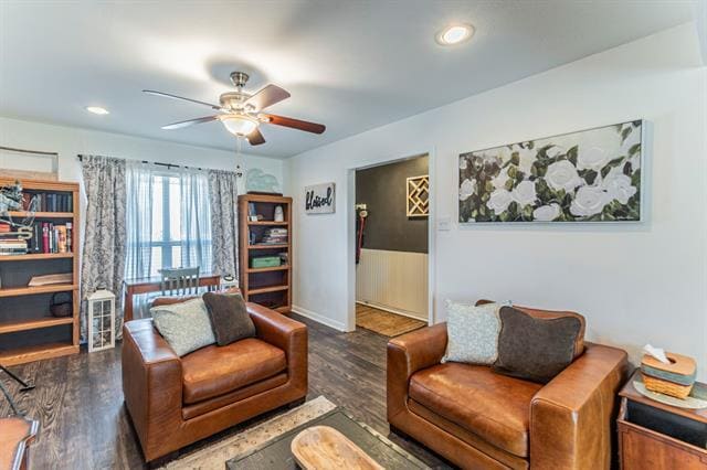 Photo - 708 N Stewart St