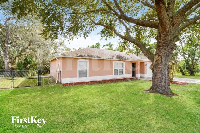 Photo - 739 N Midland Dr