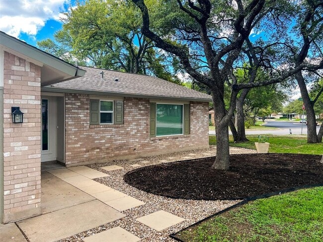 Photo - 7736 Croftwood Dr