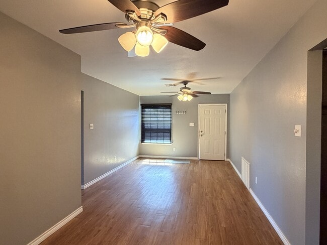 Photo - 3138 Westgard St