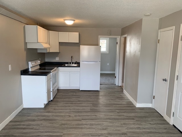 Photo - 105 Main St S