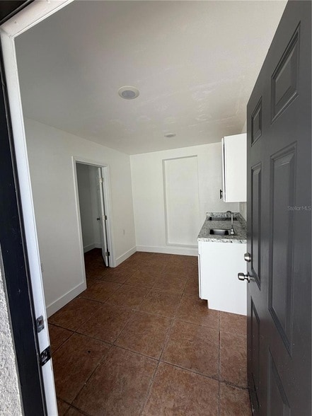 Photo - 1702 W Dempsey Ave Unidad B