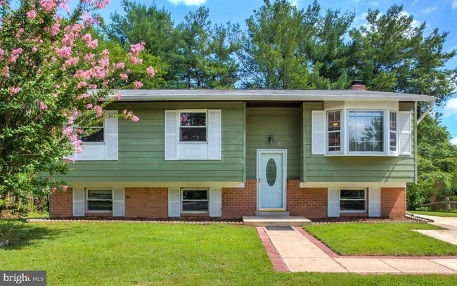 Building Photo - 186 Hardy Pl Rental