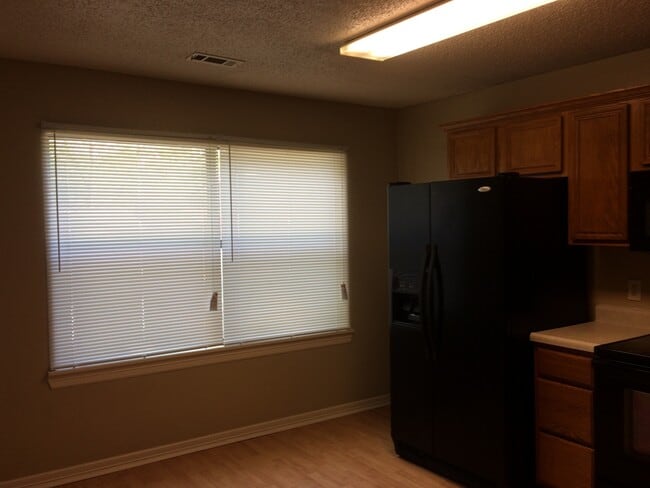 Photo - MUST SEE CHARMING HOME!