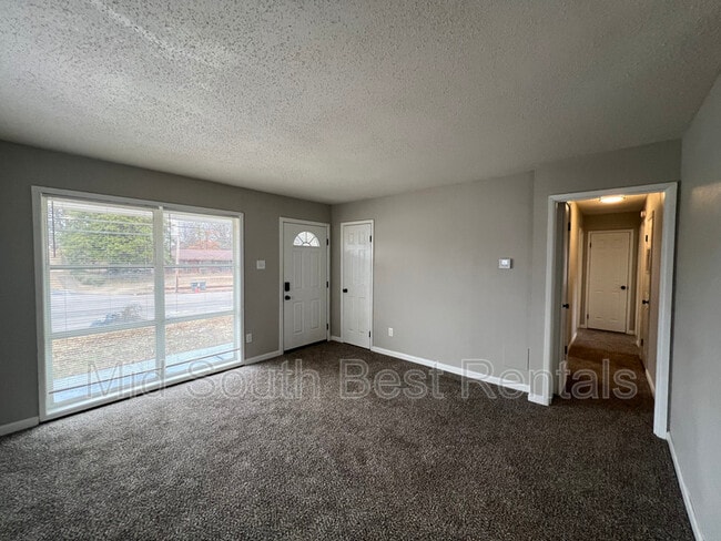 Photo - 1785 E Alcy Rd