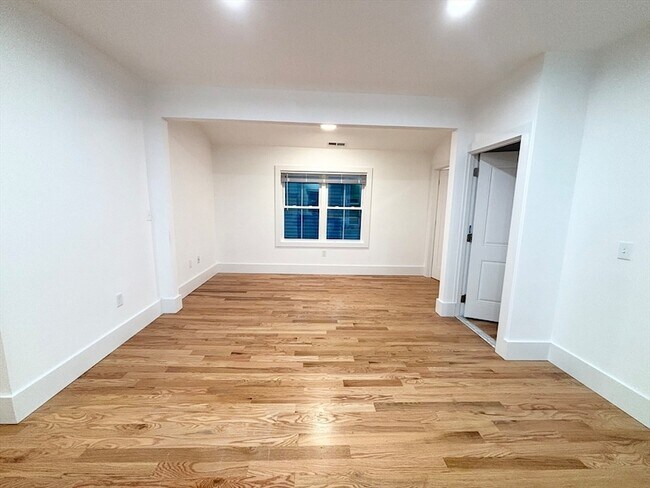 Photo - 134 Bow St Unit 2