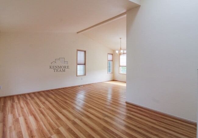 2873 Troon Ct