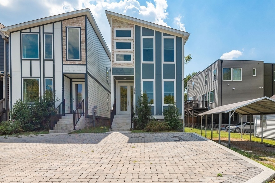 Photo - 298 Prince Ave