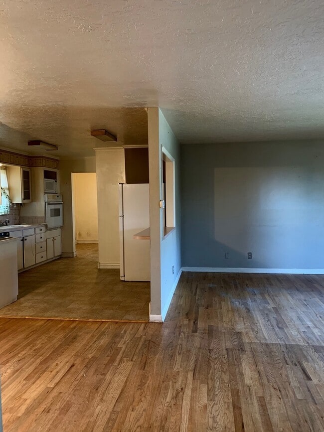 Photo - 3 Bedroom, 2 Bath Ranch Home with 1 Car Attached Garage in Greeley, Colorado