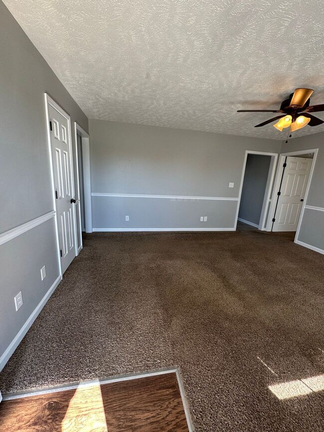 Photo - 1009 Bobcat Dr