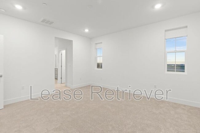 Photo - 1909 Ariana Pl