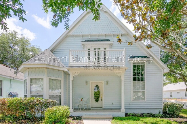 Building Photo - 933 Lake Elsie Dr