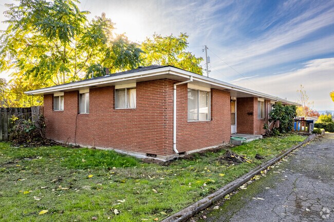 Photo - 3300 Kauffman Ave