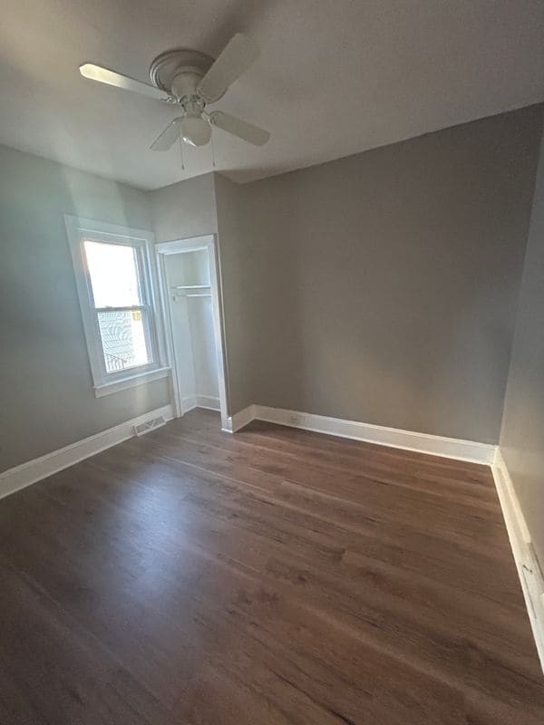 296 Homecrest Ave