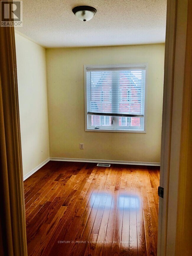 Photo - 2171 Fiddlers Way