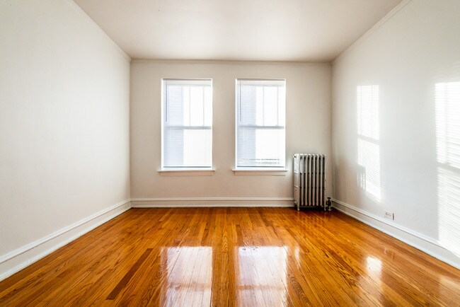 Bedroom - 234 E 109th St