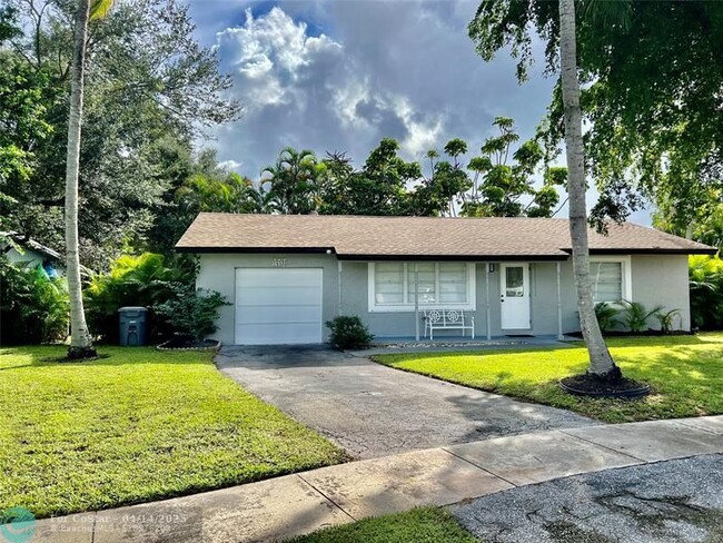 Photo - 18435 Spanish Isles Ct Casa