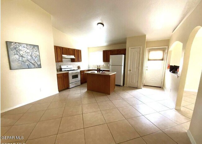 Photo - 2321 Joshua Louis Dr