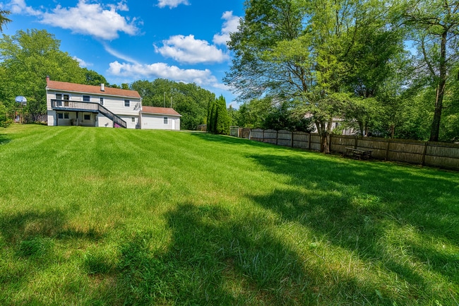 Photo - Stunning Renovated 4-Bedroom Home with Gor...