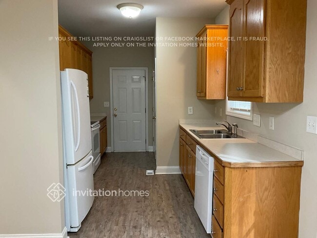 Photo - 2301 Cricket Ln