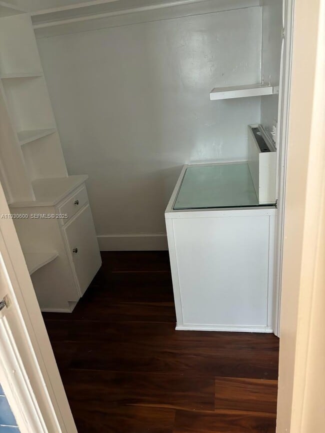 Photo - 760 Jefferson Ave Unit 14