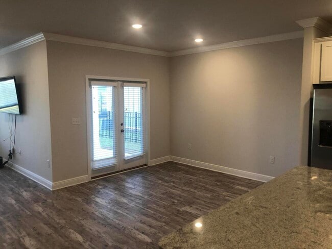 Photo - 158 Lightning Bug Ln