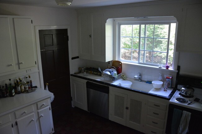 Photo - 442 Ridge Ave Unit 442