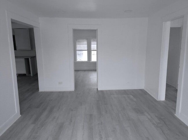 Photo - 1200 Avenue A