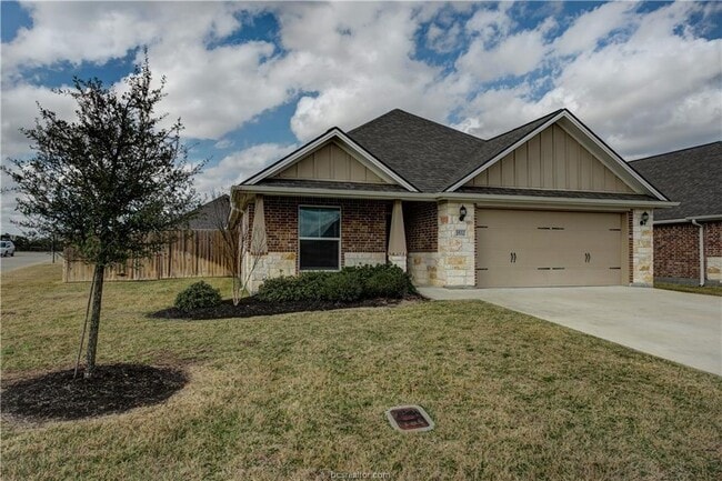 Photo - 3613 Davidson Dr