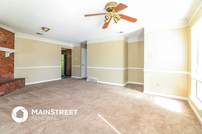 Photo - 4439 Crump Rd