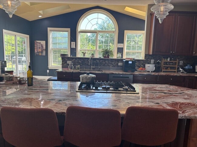 Photo - 501 Rain Tree Cir