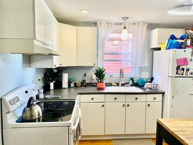 Photo - 135 Central St Unidad 3