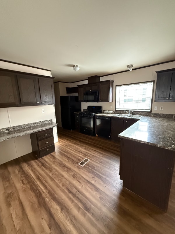 Photo - 367 Parker Lake Dr