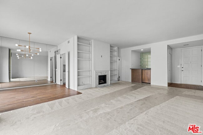 Photo - 1167 S Roxbury Dr Unit 301