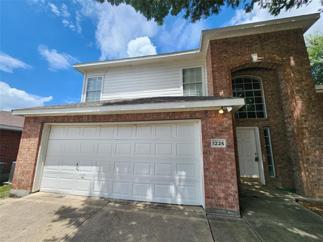 Building Photo - 1225 Lake Haven Dr