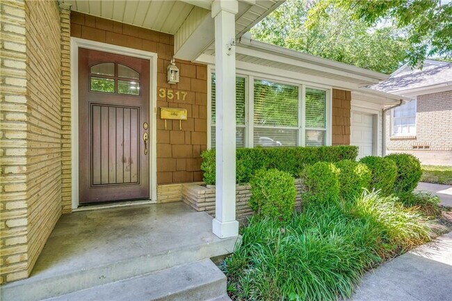 Photo - Spacious 5 Bedroom Home Near TCU Available 6/1/26