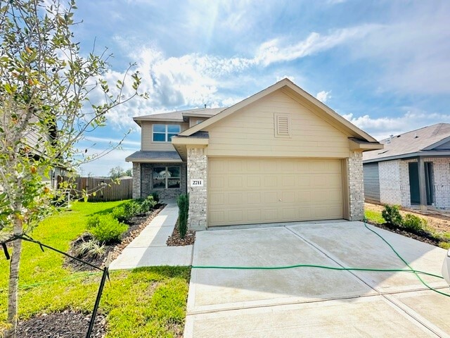 Building Photo - 2711 Pheasant Hl Ct Rental